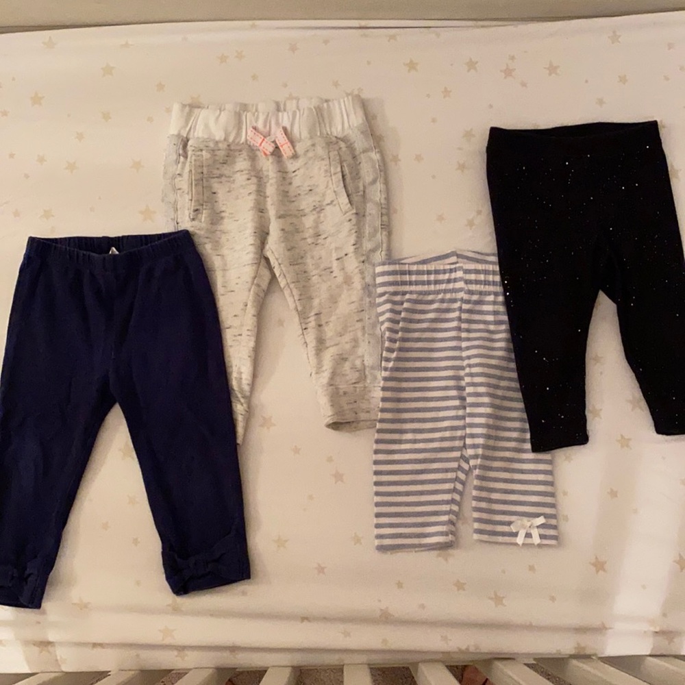 Bundle of (4) pairs baby leggings